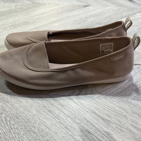 Adidas NEO cloud foam shoes - Picture 2 of 9